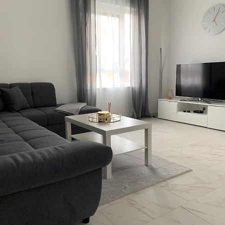 Ad Apartment Загреб Екстериор снимка